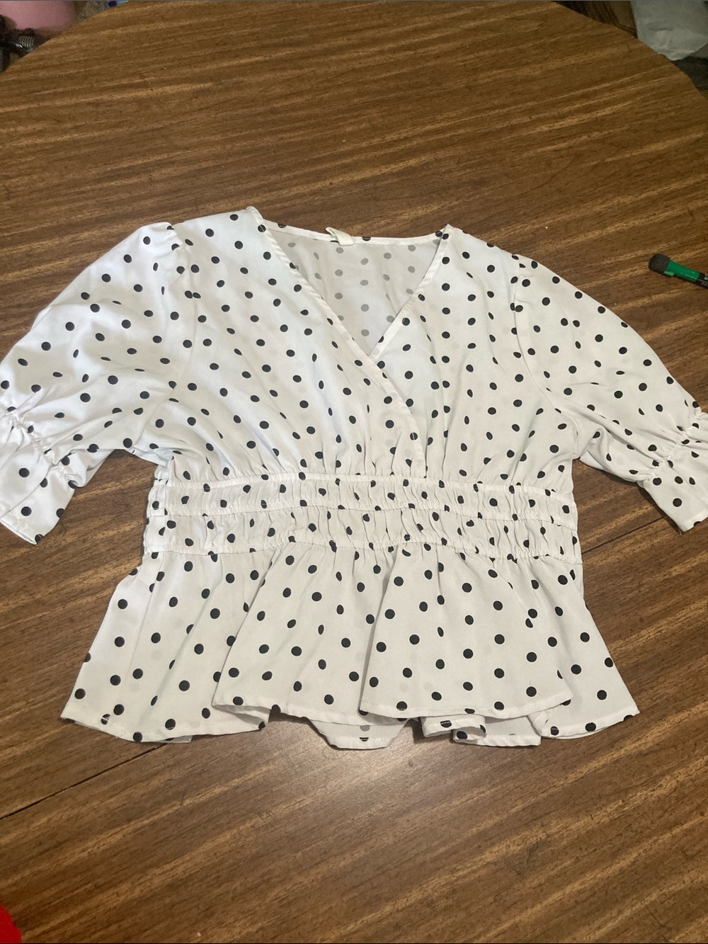v neck short sleeve ruffled pleated black White Polka Dot Blouse shirt crop top